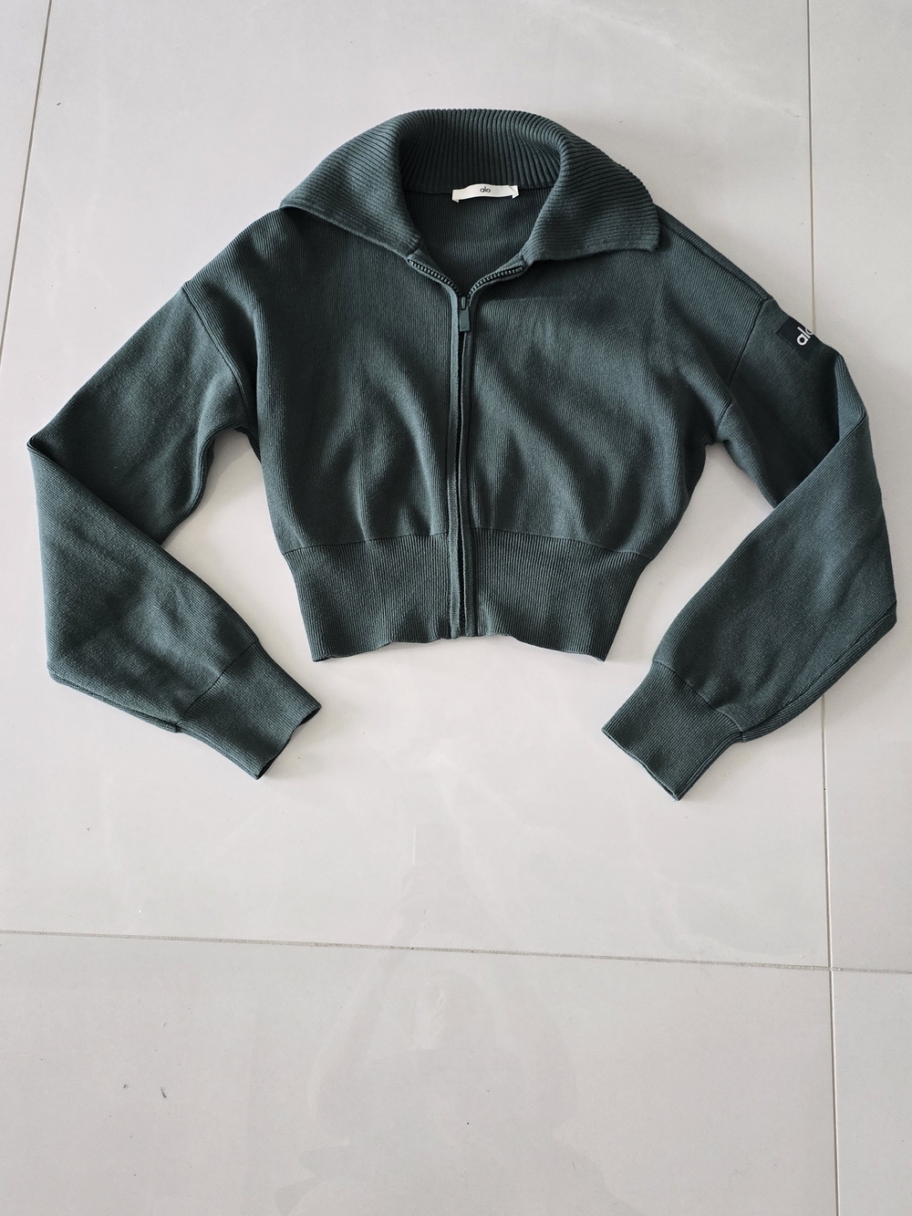 ALO Yoga Scholar Knit Cropped Full Zip Jacket - Clover Green - Size Small